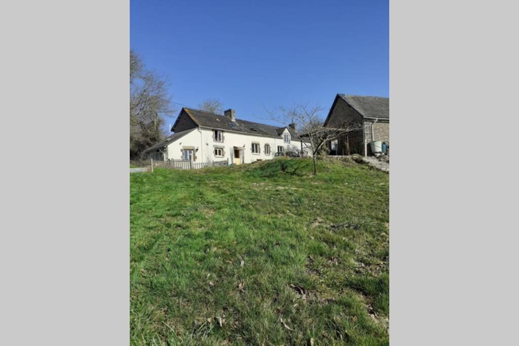 Private Farmhouse For Six In The Countryside Saint-Pierre-sur-Orthe Bagian luar foto