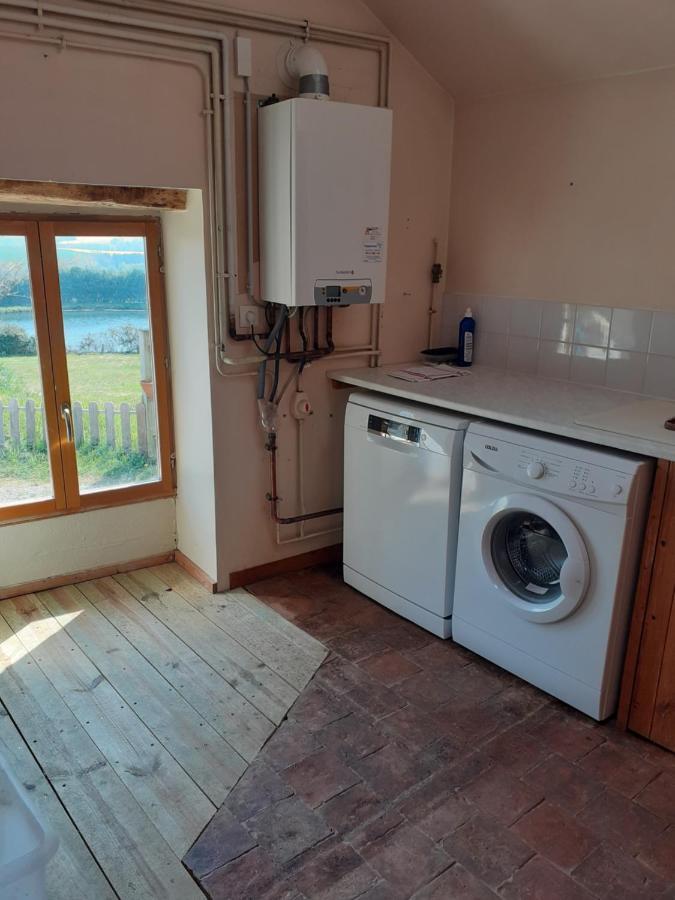 Private Farmhouse For Six In The Countryside Saint-Pierre-sur-Orthe Bagian luar foto